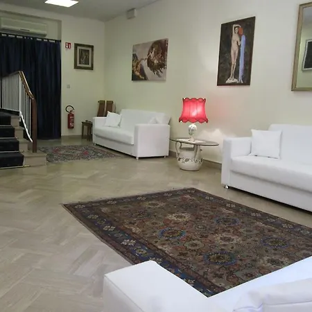 Classic Hotel 3*